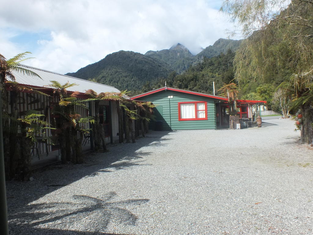 Glow Worm Accommodation Franz Josef Kültér fotó